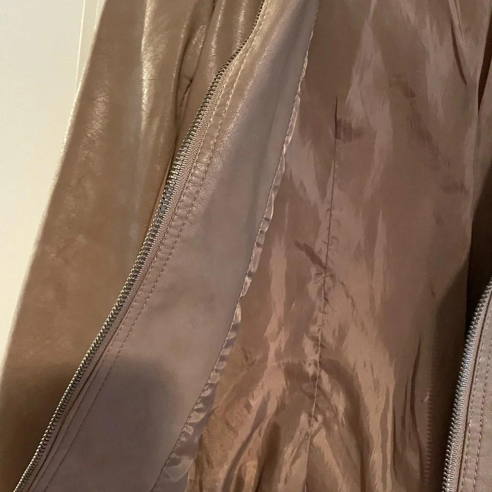 Coalition Leather Jacket - Picture 4 of 4